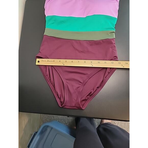 Kate Spade Colorblock One-Piece Swimsuit Raisin Small NWOT - Picture 6 of 10